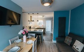 Conwy Cottage - Cosy 2 Bed Cottage, The Gateway To Snowdonia National Park, North Wales